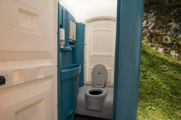 Best Portable toilet rental cost  in Nitro, WV