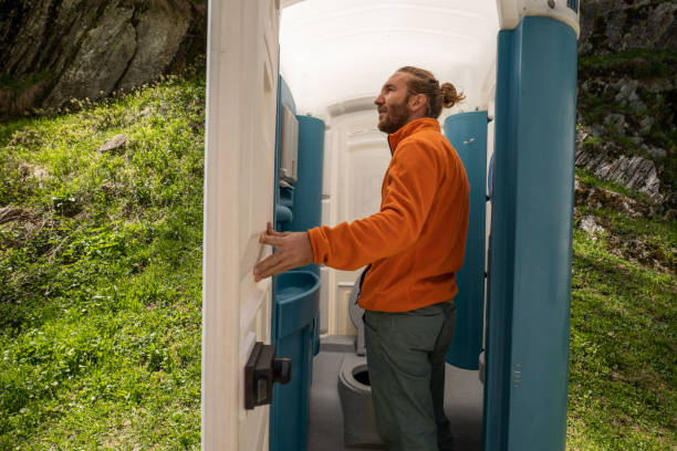 Portable Toilet Options We Offer in Nitro, WV